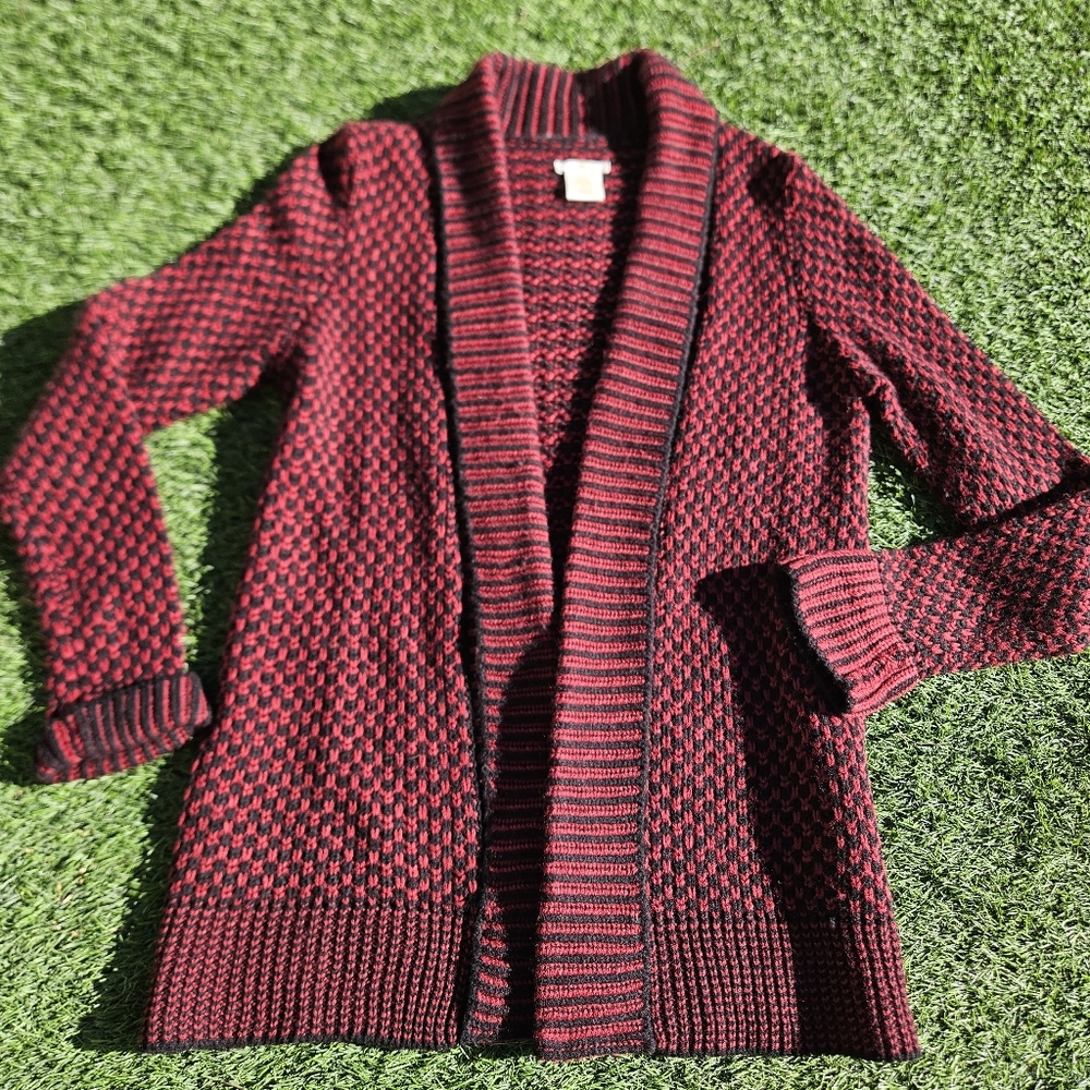 Matty M Cardigan Sweater Medium Red Black Hi-Low 100% Acrylic